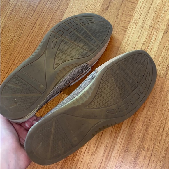 Tan Sperry boat shoes - Picture 4 of 4